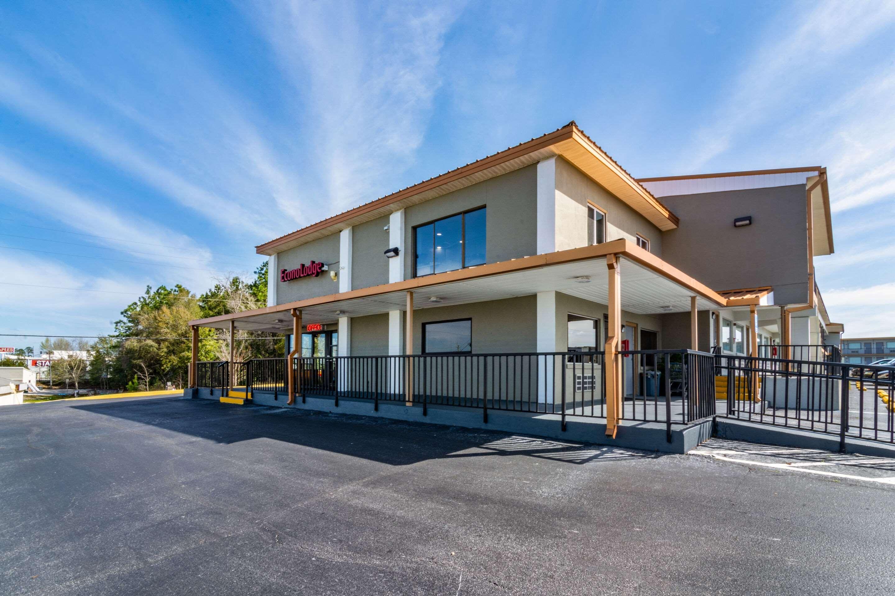 Econo Lodge Crestview Exterior photo